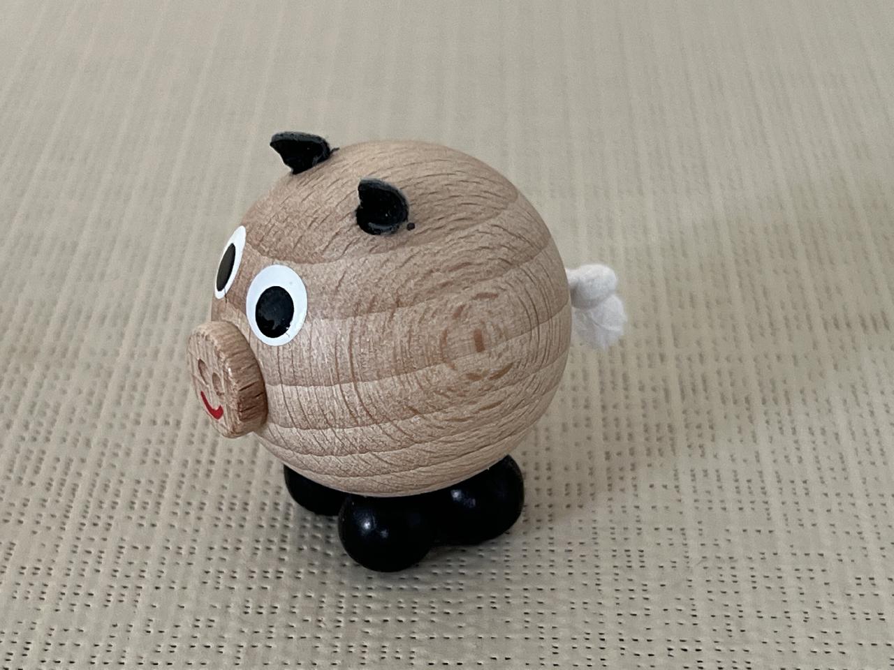 Dřevěné prasátko mini do ruky