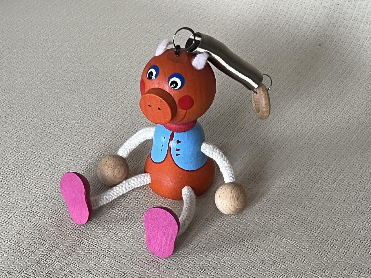 Pérák - dřevěné prasátko na pružině malé